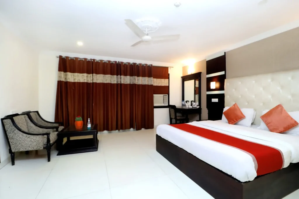rooms in chd
